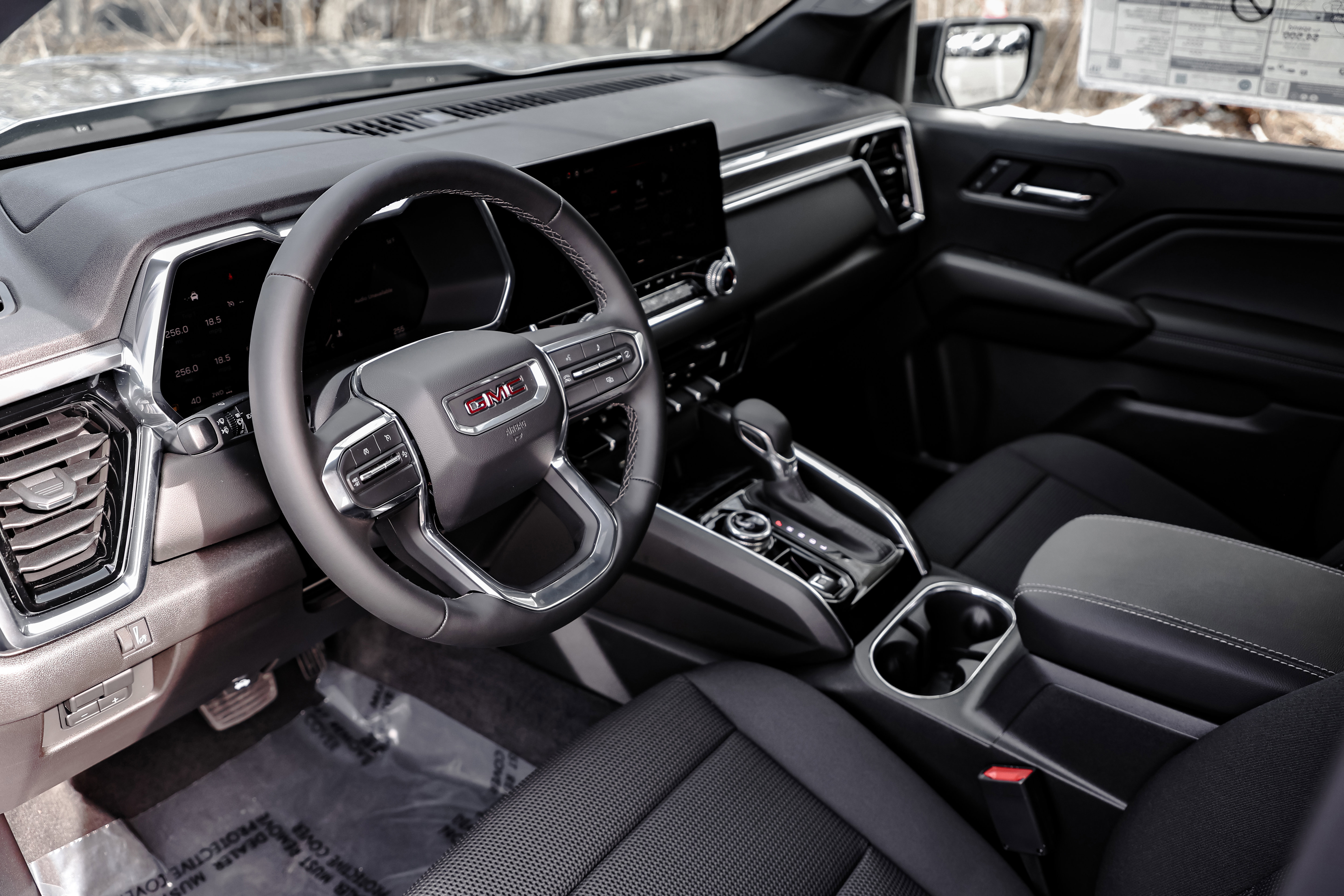 New 2026 GMC Canyon Elevation w/ Convenience Package image 13