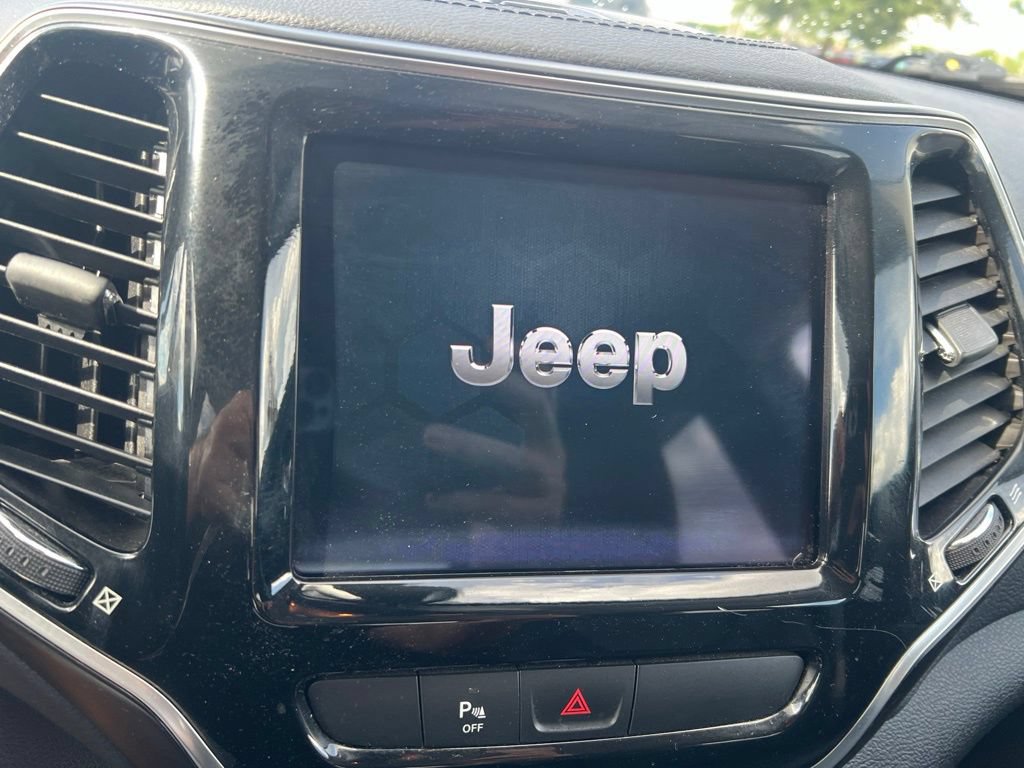 Used 2020 Jeep Cherokee Limited AWD/4WD image 35