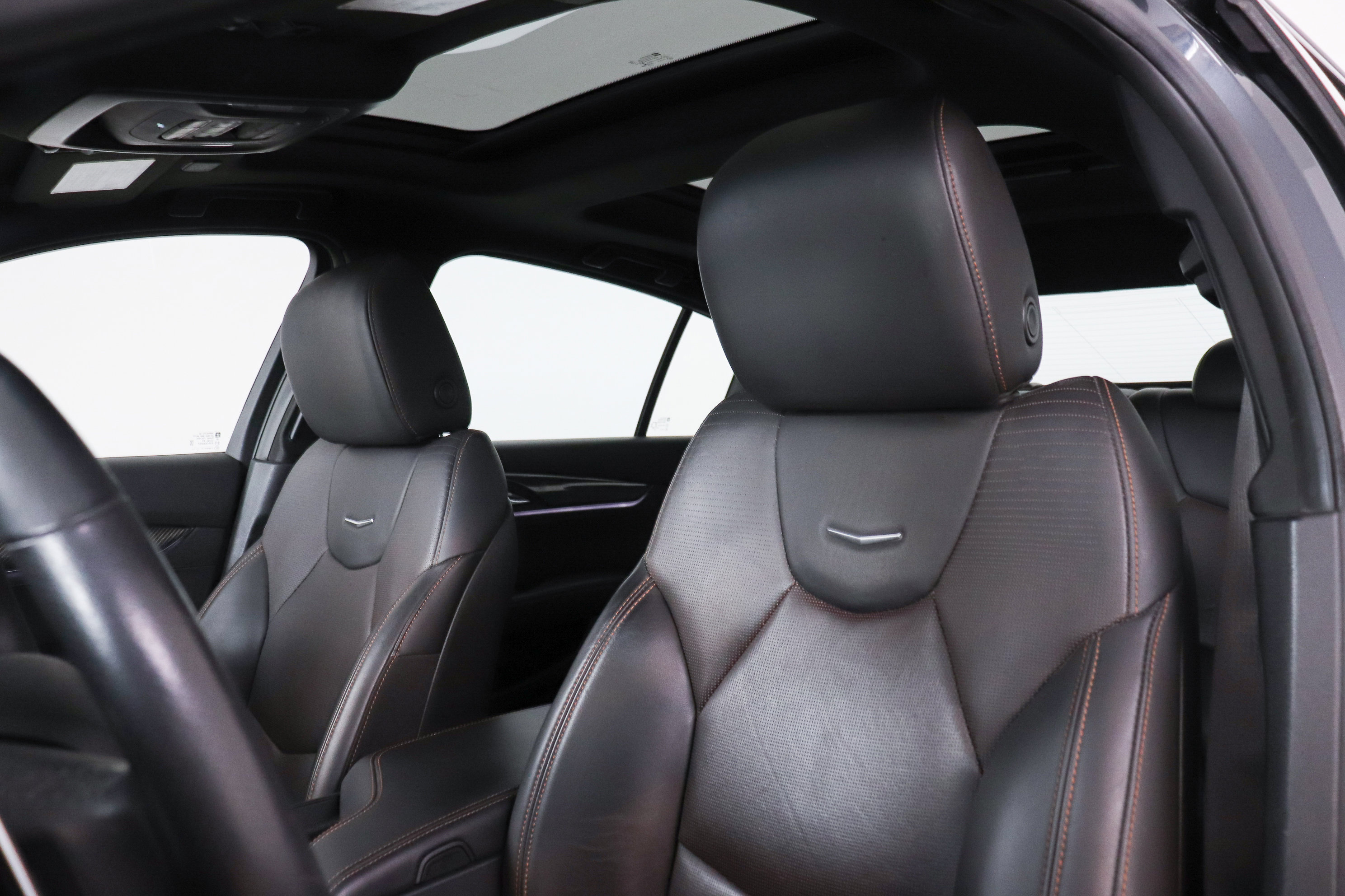 Used 2022 Cadillac CT5 Sport w/ Climate Package image 11