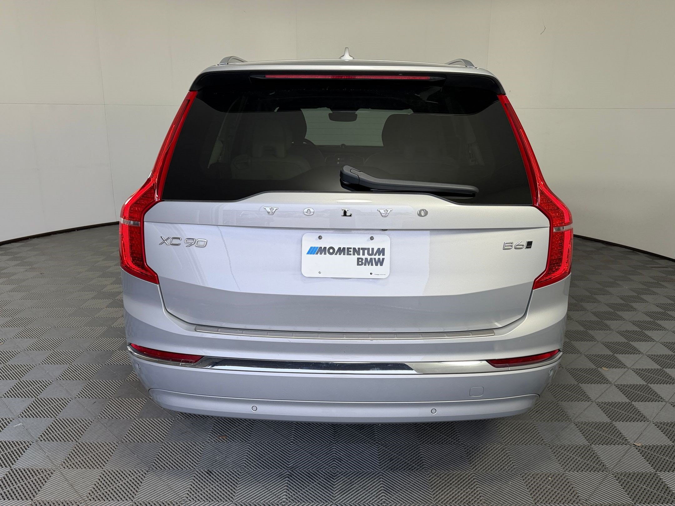 Used 2023 Volvo XC90 B6 Ultimate w/ Protection Package Premier AWD/4WD image 10