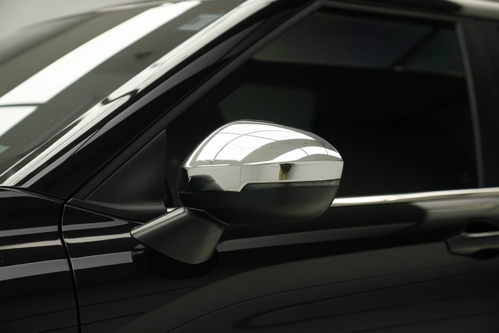 Used 2025 Mitsubishi Outlander ES image 10