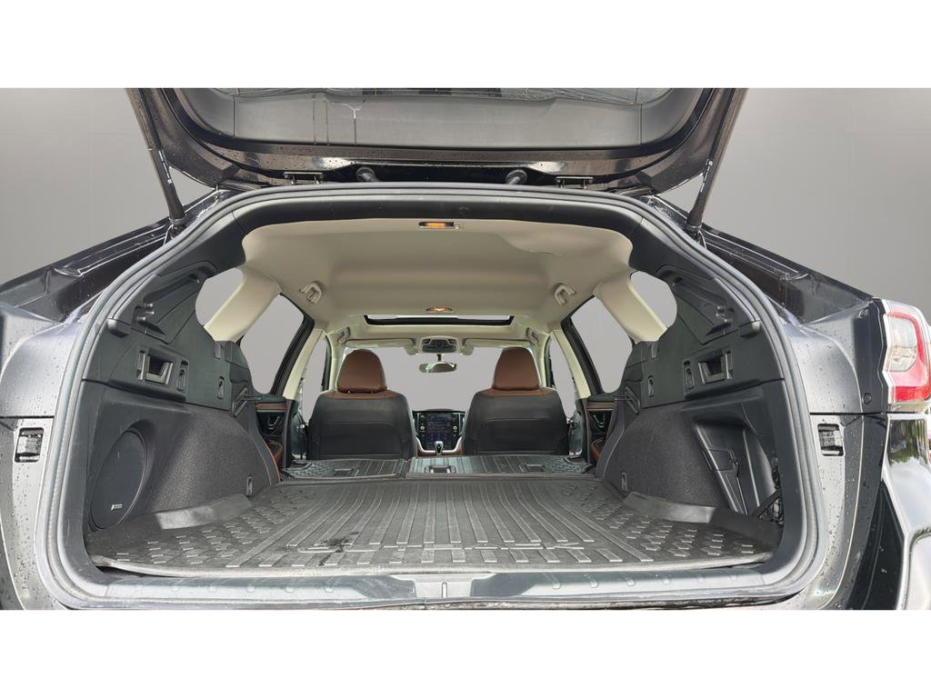 Used 2021 Subaru Outback Touring AWD/4WD image 26