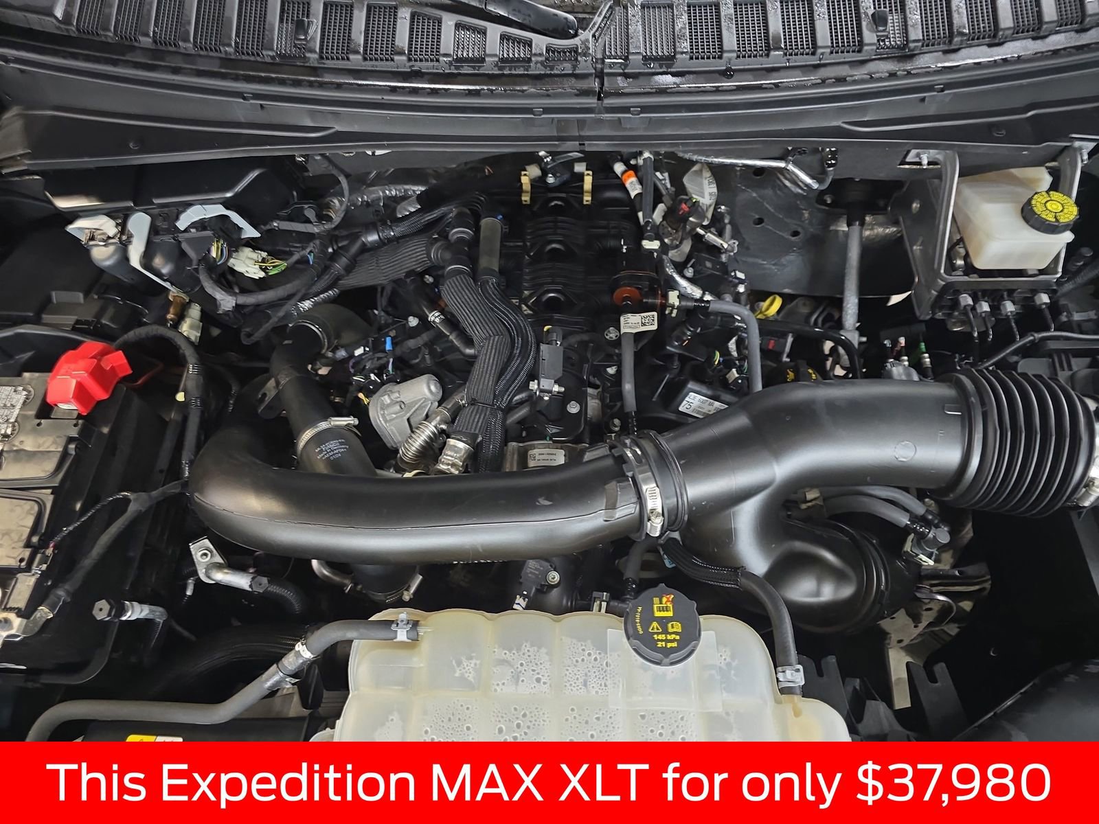 Used 2024 Ford Expedition Max XLT image 41
