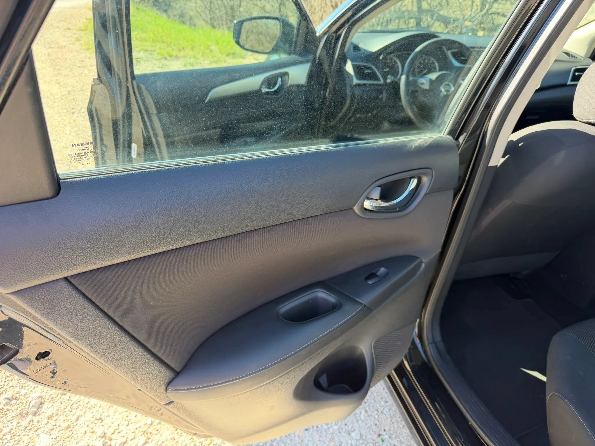 Used 2018 Nissan Sentra S FWD image 9