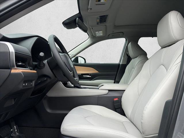 New 2026 Toyota Grand Highlander Limited image 11