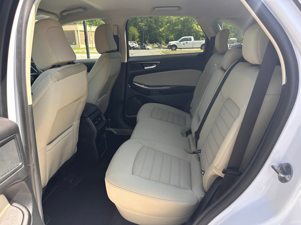 Used 2024 Ford Edge SE AWD/4WD image 21
