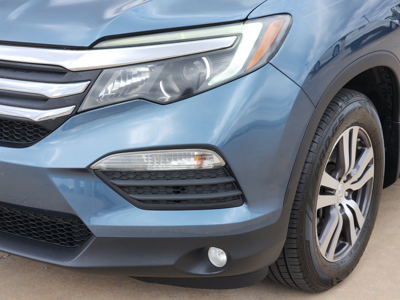 Used 2017 Honda Pilot EX-L image 11