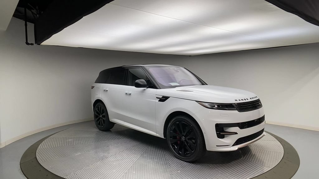 Used 2023 Land Rover Range Rover Sport SE Dynamic AWD/4WD image 2