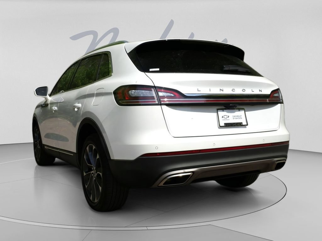 Used 2023 Lincoln Nautilus Reserve AWD/4WD image 5