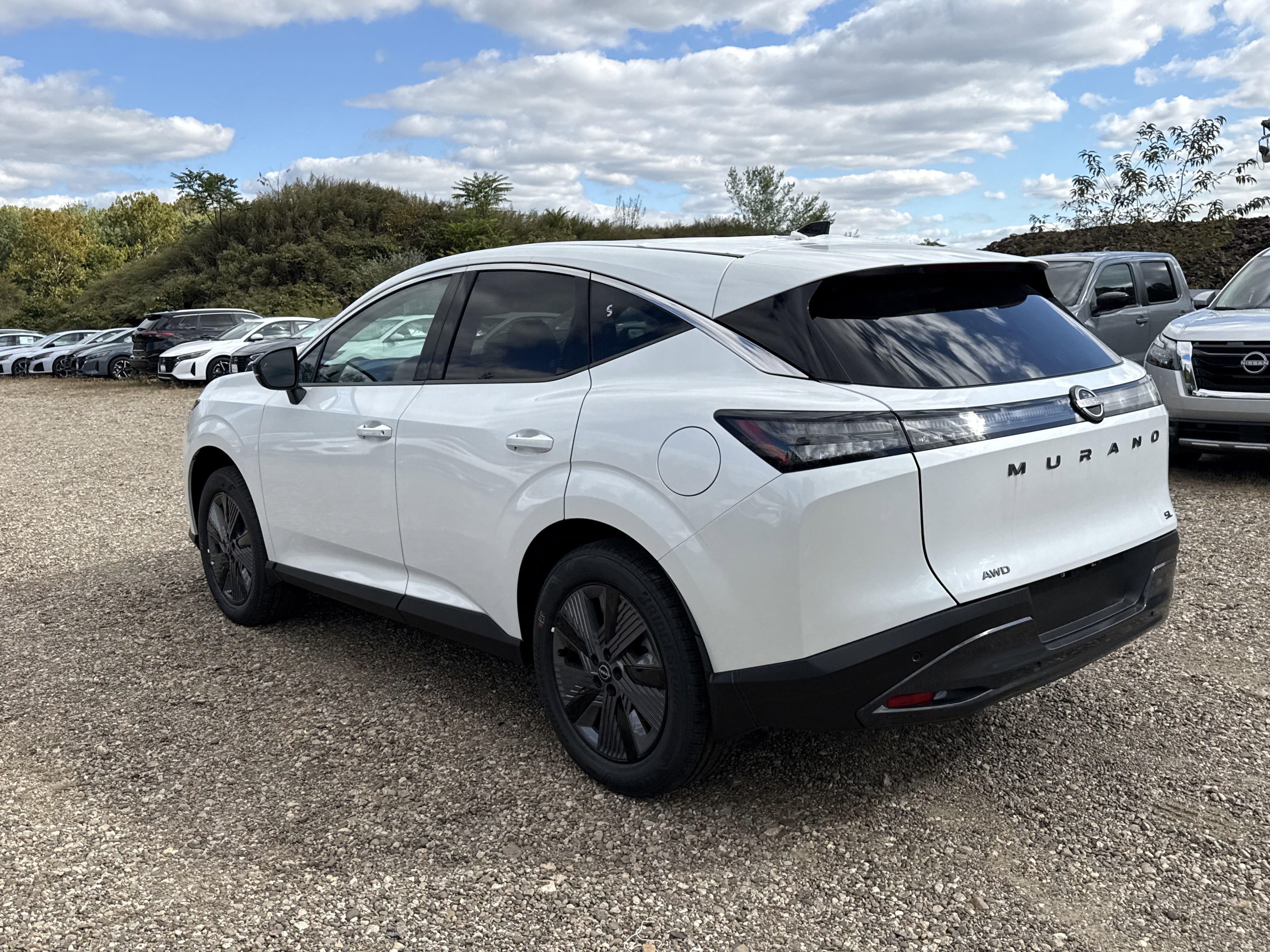 New 2026 Nissan Murano SL image 4