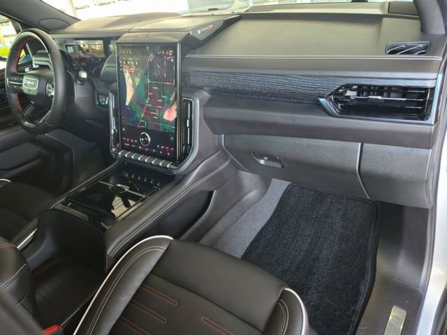 Certified 2026 GMC Yukon AT4 Ultimate w/ LPO, Illumination Package image 29