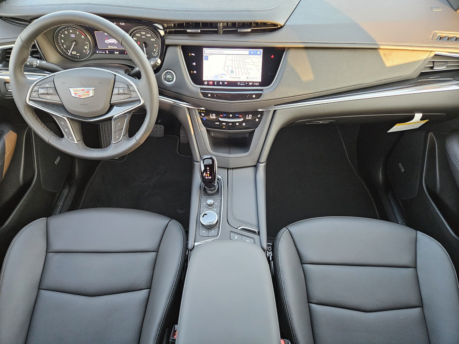 New 2026 Cadillac XT5 Premium Luxury w/ Driver Assist Package FWD image 18