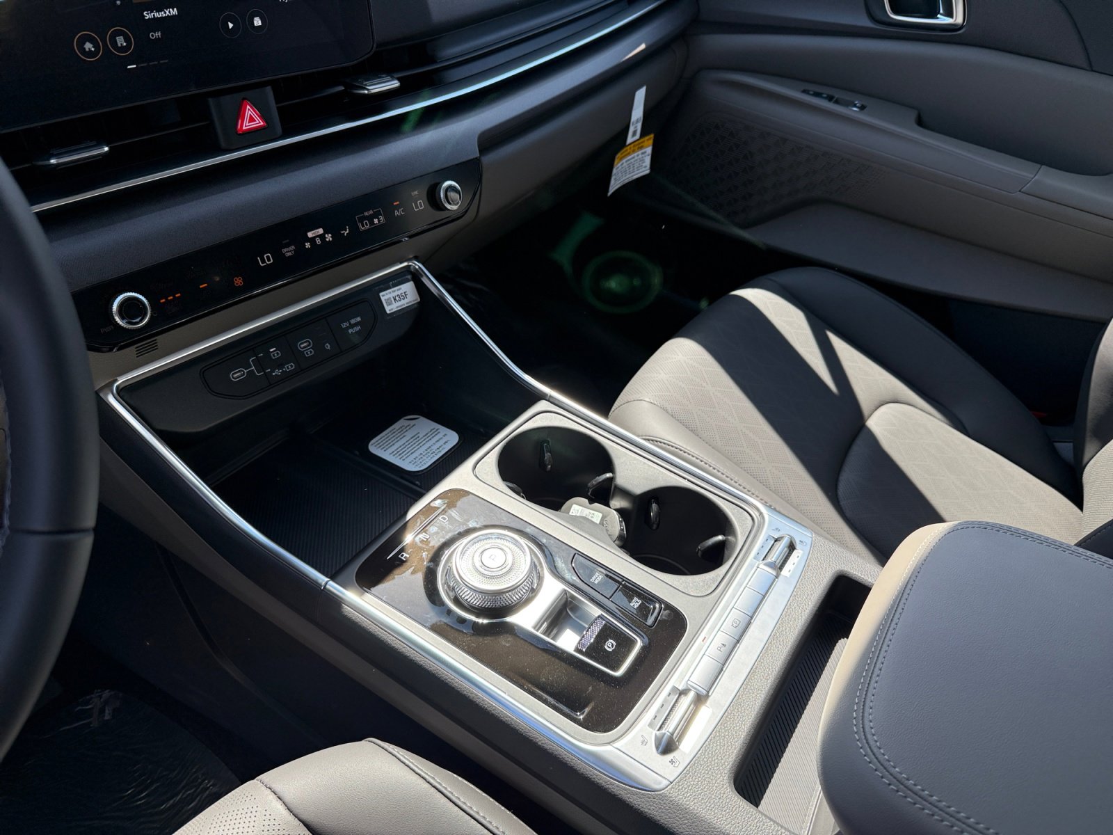 New 2026 Kia Carnival SX FWD image 13