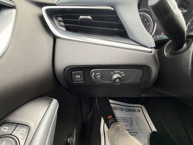 Used 2019 Buick Enclave Essence AWD/4WD image 22