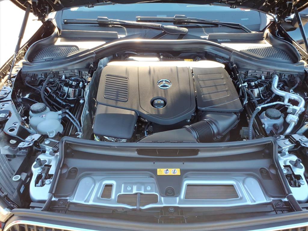 Used 2026 Mercedes-Benz GLC 300 4MATIC image 9