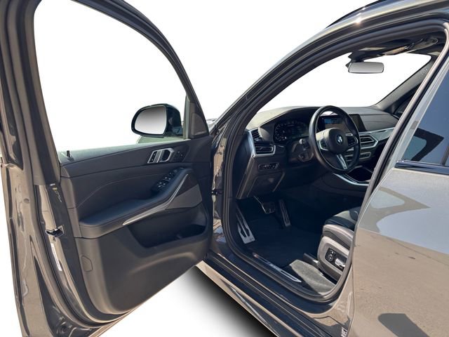 Used 2023 BMW X5 M50i w/ Executive Package image 20