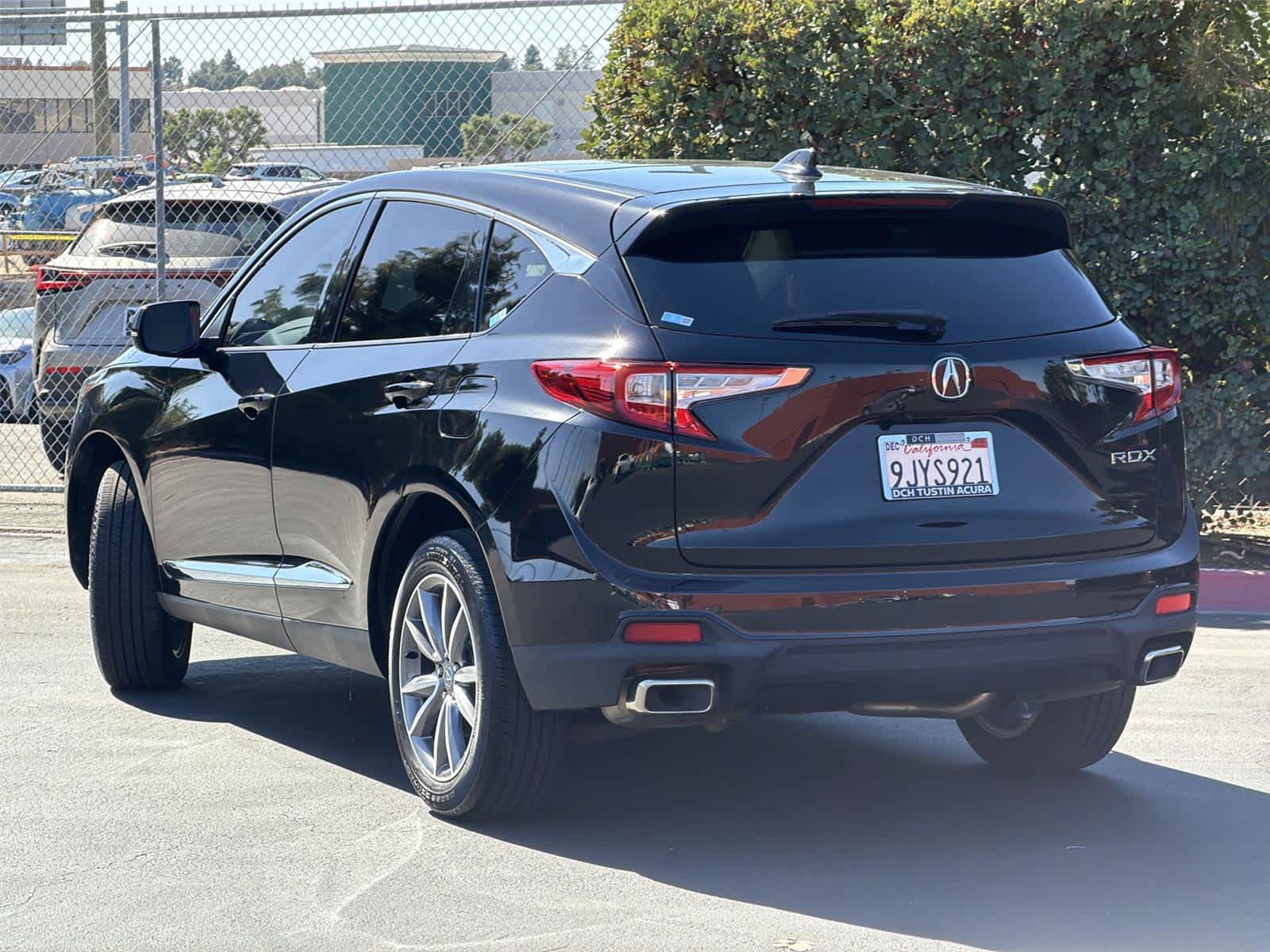 Used 2023 Acura RDX w/ Technology Package FWD image 5