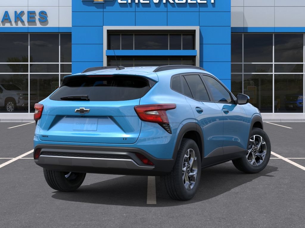 New 2026 Chevrolet Trax LT w/ Driver Confidence Package FWD image 4