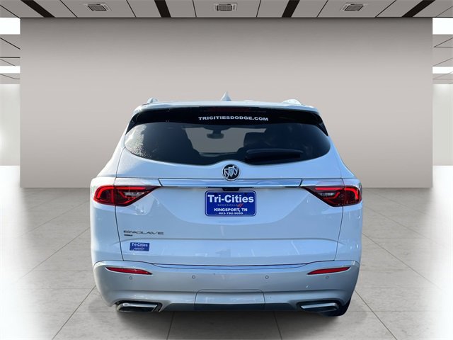 Used 2024 Buick Enclave Premium image 4