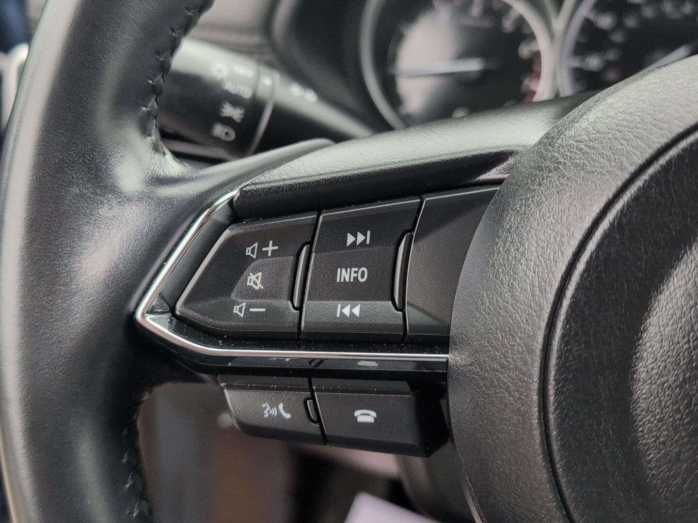 Used 2023 MAZDA CX-5 AWD 2.5 S w/ Select Package image 23
