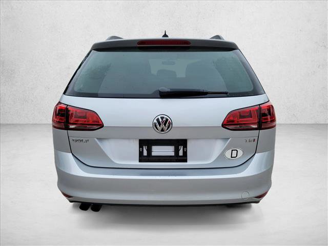 Used 2017 Volkswagen Golf SportWagen FWD image 6