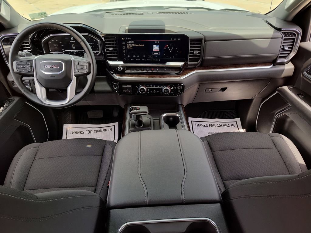 Used 2025 GMC Sierra 1500 Elevation w/ X31 Off-Road Package AWD/4WD image 30