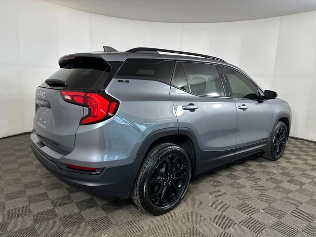 Used 2021 GMC Terrain SLE w/ Driver Convenience Package image 3