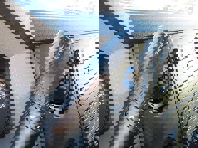 Used 2016 Ford F650 2WD Regular Cab Super Duty image 19