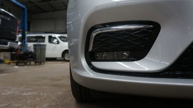 Used 2024 Chrysler Pacifica Touring-L image 72