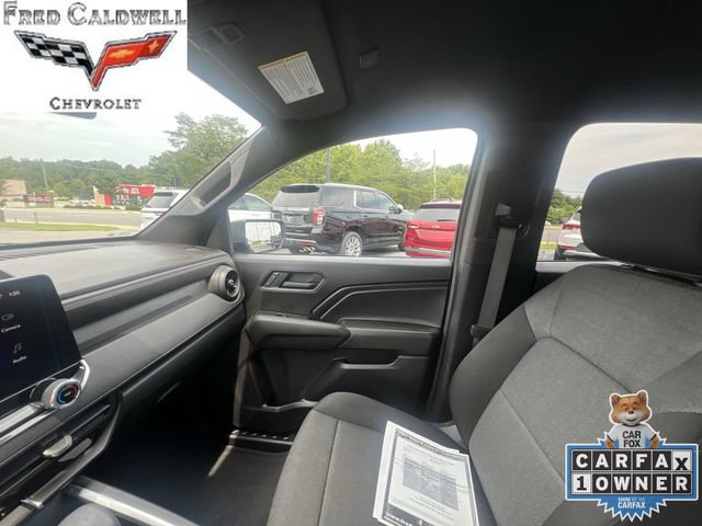 Used 2025 Chevrolet Colorado W/T w/ WT Custom Package AWD/4WD image 11