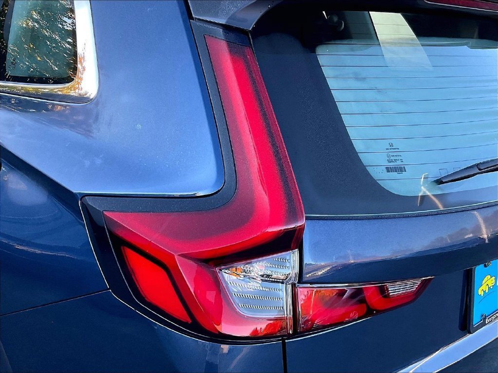 Used 2024 Honda CR-V LX image 32