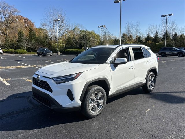 New 2025 Toyota RAV4 XLE w/ Convenience Package image 3