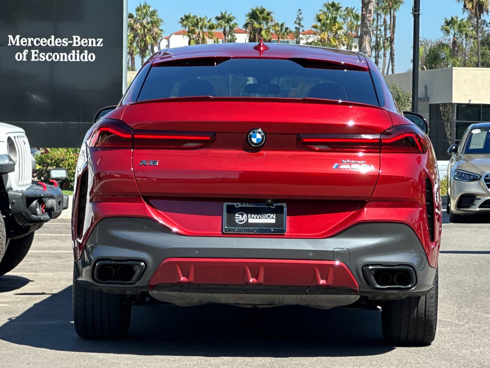 Used 2023 BMW X6 M50i w/ Executive Package AWD/4WD image 4