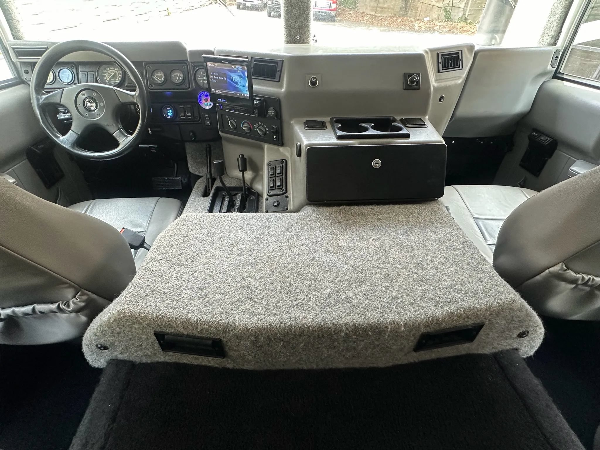 Used 1996 HUMMER H1 4-Door Wagon AWD/4WD image 12