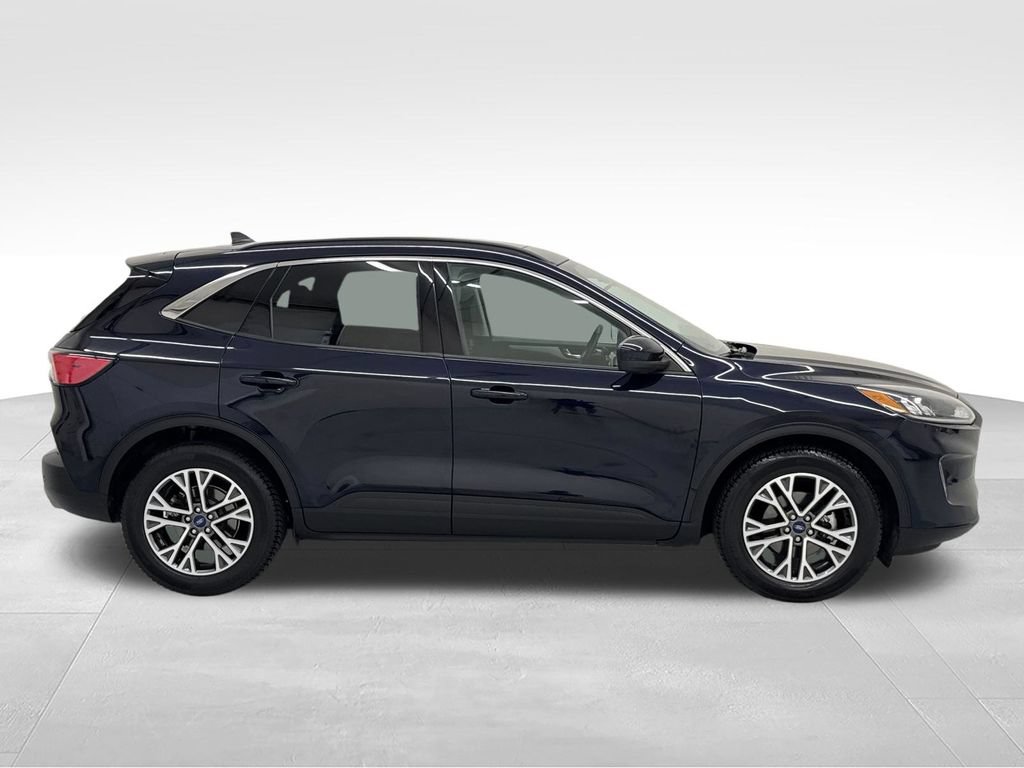 Used 2021 Ford Escape SEL w/ Technology Package FWD image 8