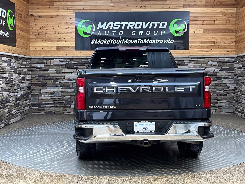 Used 2022 Chevrolet Silverado 1500 LT AWD/4WD image 12