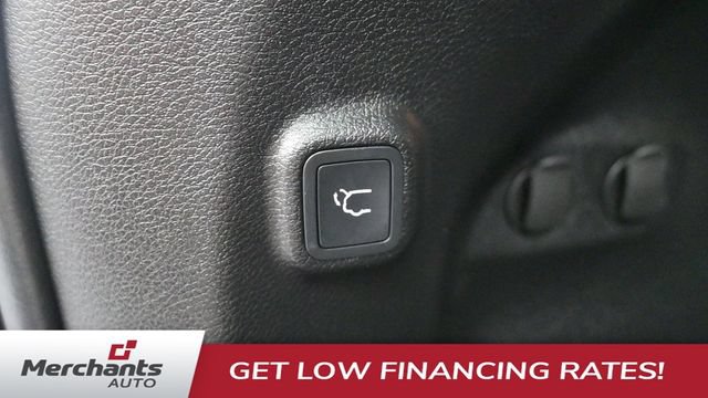 Used 2022 Jeep Cherokee Limited AWD/4WD image 13