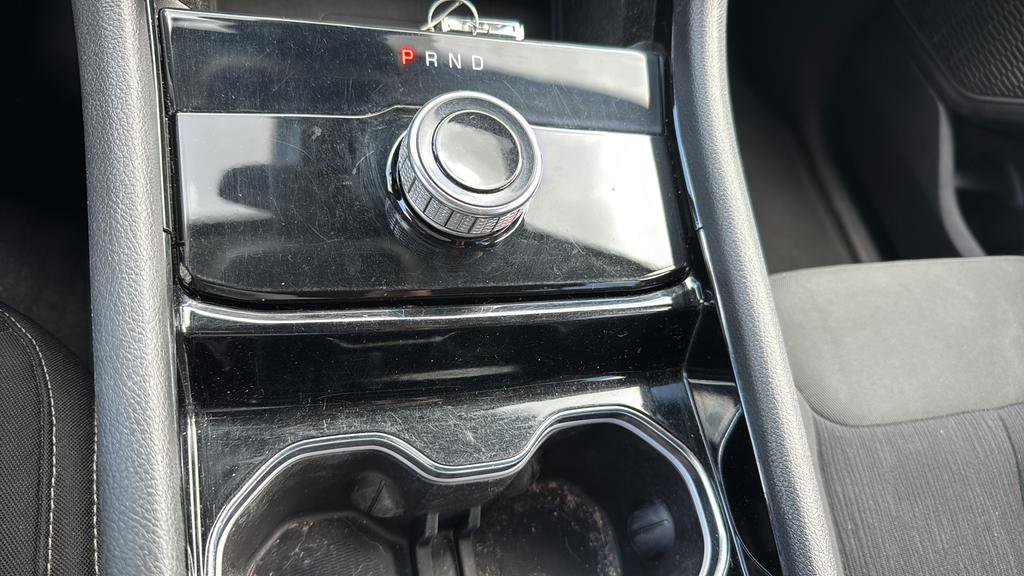 Used 2021 Jeep Grand Cherokee L Laredo w/ Luxury Tech Group I image 6