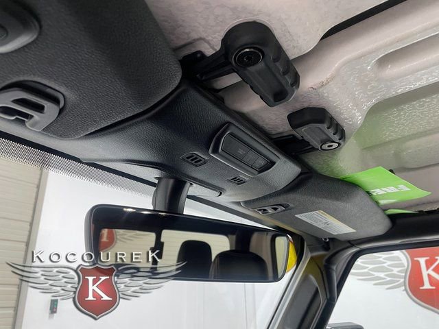 Used 2020 Jeep Gladiator Overland image 18