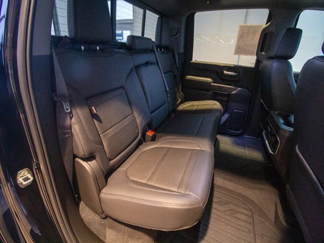 Used 2020 GMC Sierra 3500 Denali w/ Denali Ultimate Package image 18