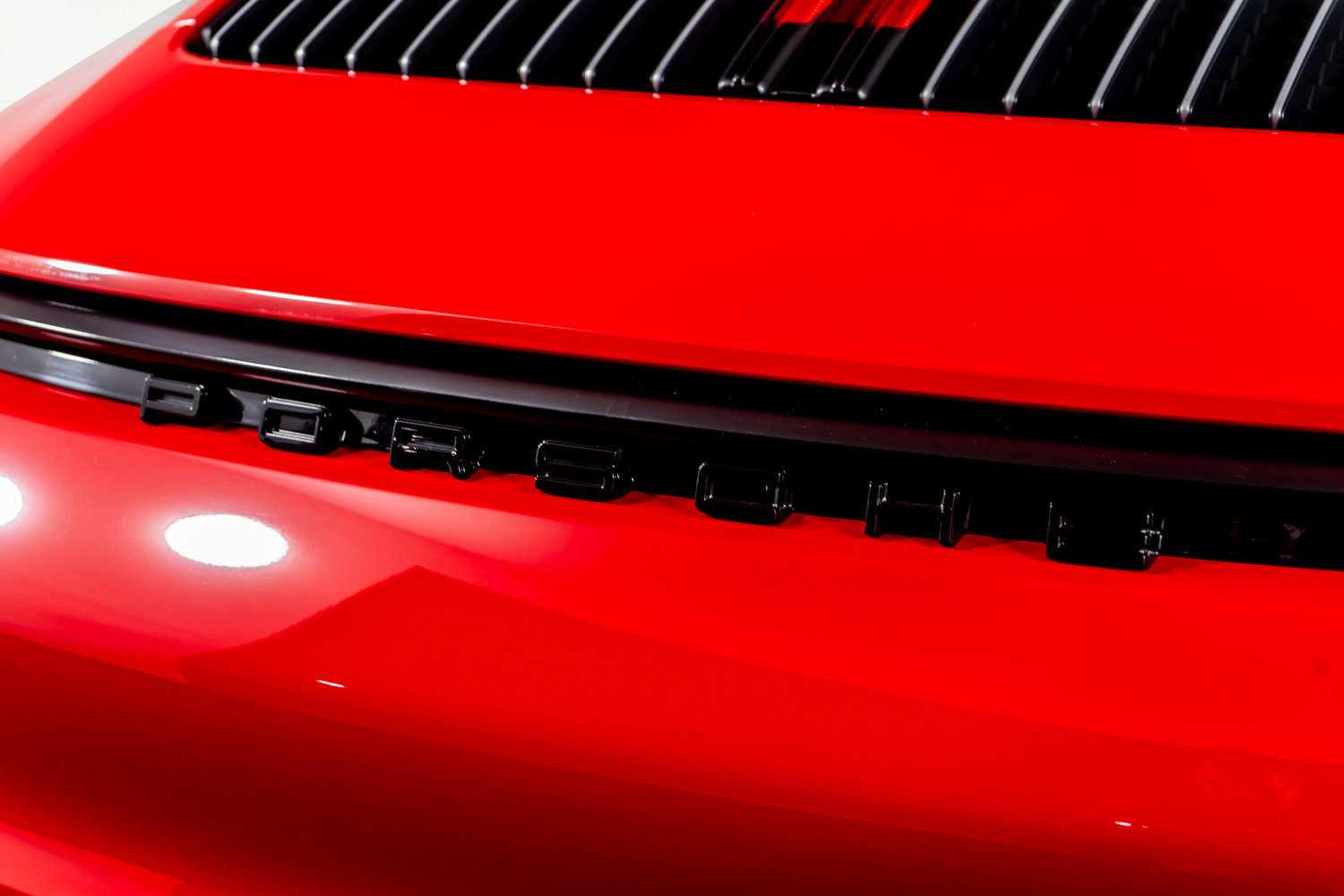 Used 2020 Porsche 911 Carrera 4S w/ Sport Package image 14