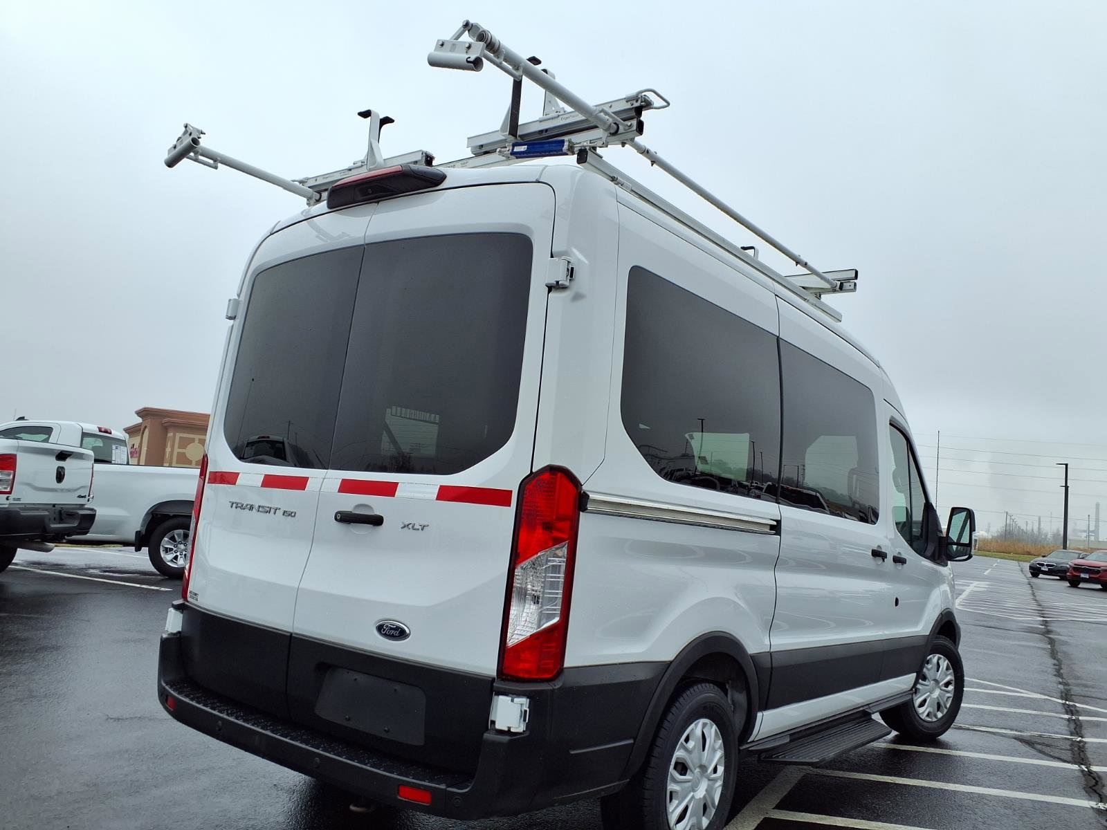 Used 2019 Ford Transit 150 XLT RWD image 38