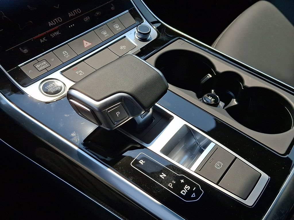New 2026 Audi Q7 3.0T Premium AWD/4WD image 12