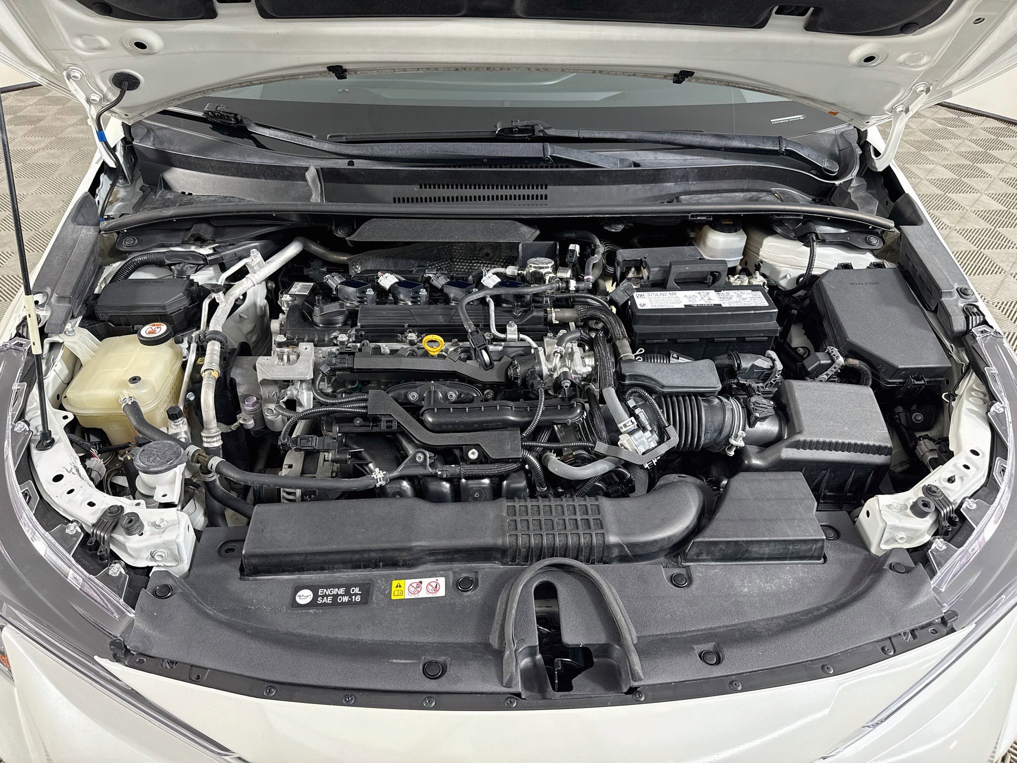 Used 2020 Toyota Corolla XSE FWD image 39