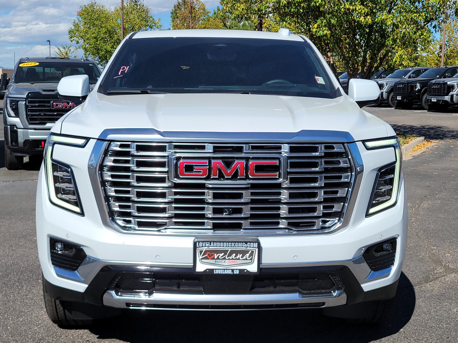 New 2026 GMC Yukon XL Denali w/ Denali Reserve Package AWD/4WD image 5