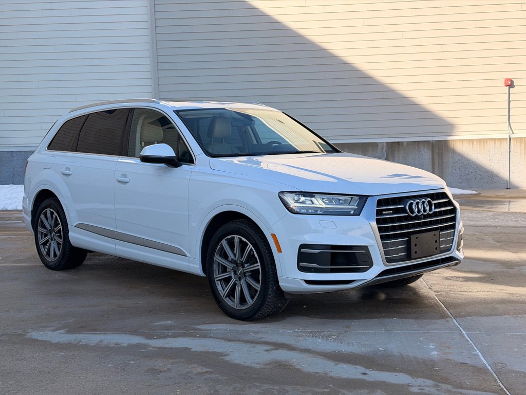 Used 2019 Audi Q7 3.0T Premium Plus AWD/4WD image 1
