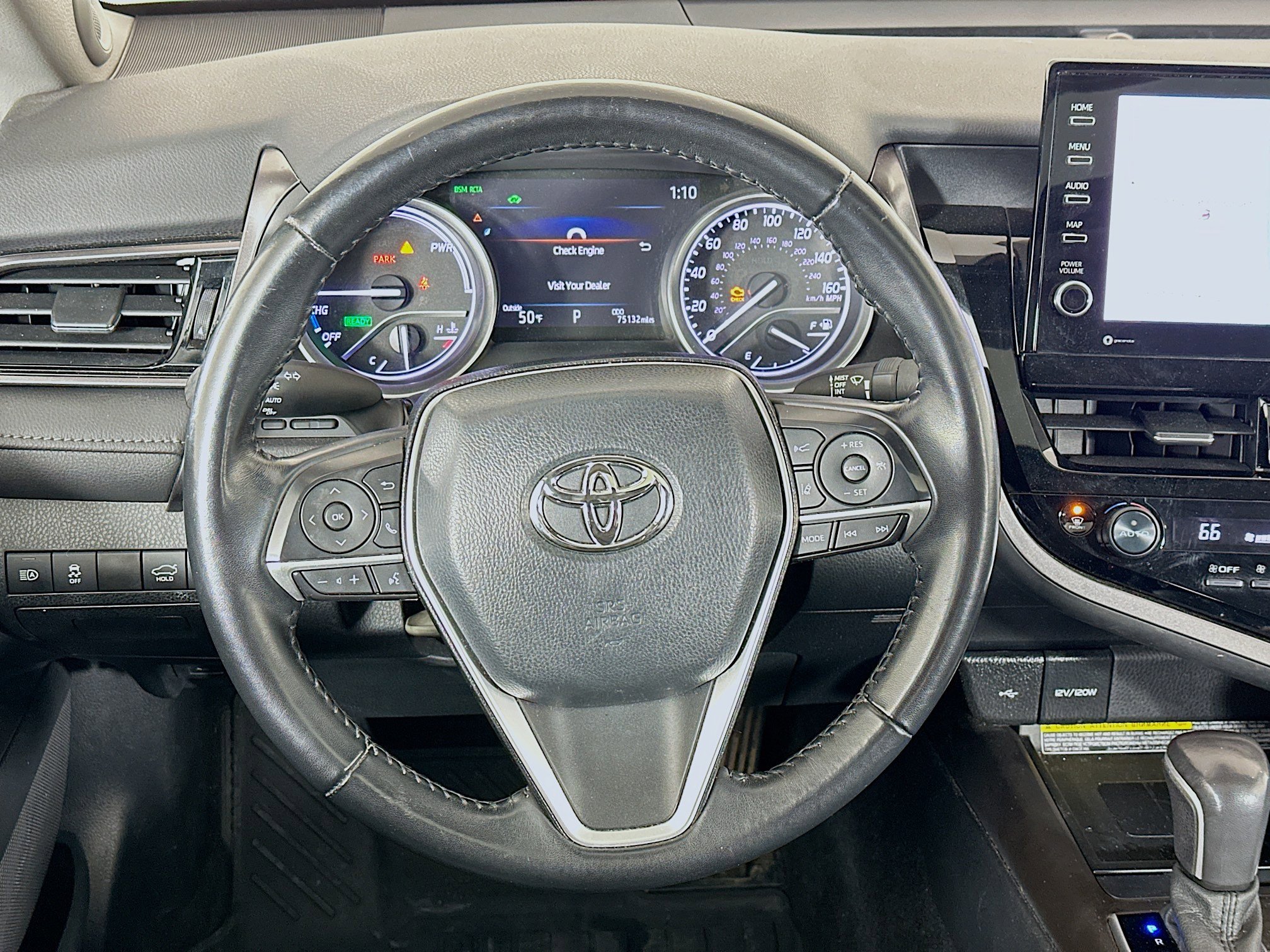 Used 2021 Toyota Camry XLE w/ Navigation Upgrade Package image 18