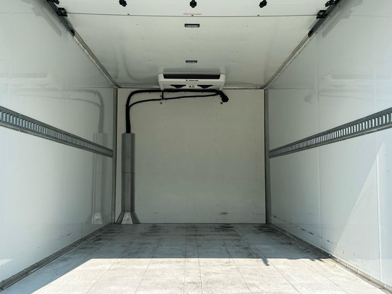 Used 2024 Chevrolet Express 3500 w/ Power Convenience Package RWD image 28