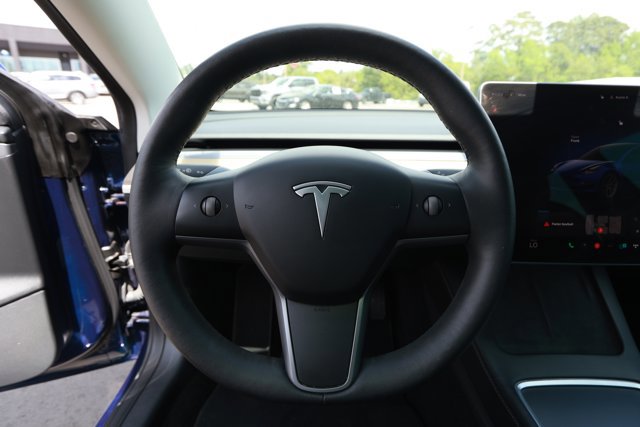 Used 2022 Tesla Model 3 Long Range image 11