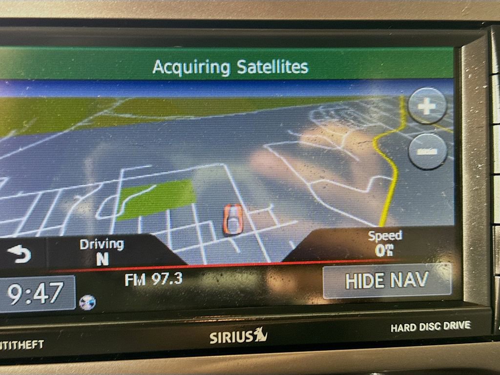 Used 2014 Dodge Challenger SXT RWD image 18